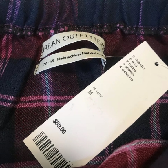 🛍Urban Outfitters Skirt Mini Size Medium Plaid - Picture 4 of 6